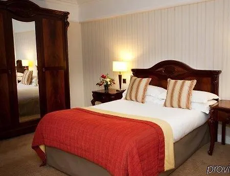 Hotel Red Cow Moran 4*