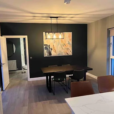 3 Bed Vip Family House Holiday home *