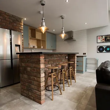 Modern Centre Couette-café