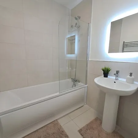 Alloggio in famiglia Cozy Bedroom In Lucan, *