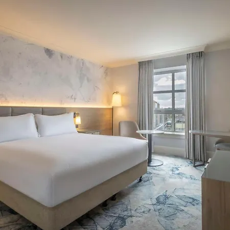 Hilton 4*