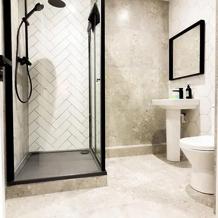 Guestready - Encantando O 2br No Newmarket Hall Apartamento *