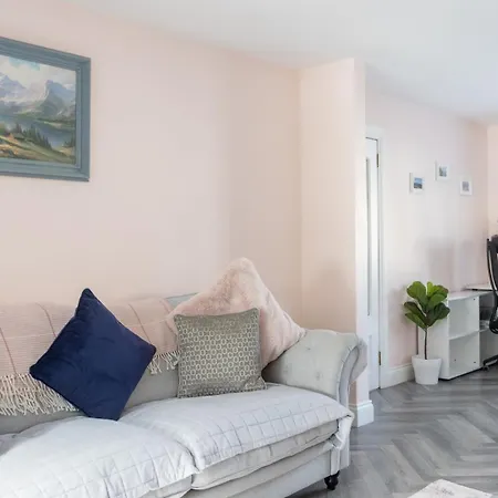 Guest house Guestready - Charming House In Drimnagh Dublin