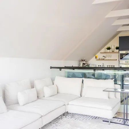 Гостевой дом Guestready - Modernised In Monkstown *