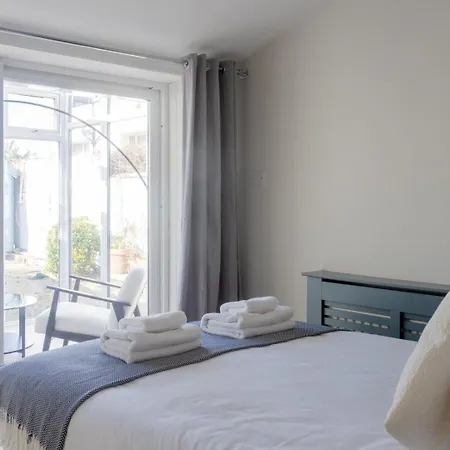 Guestready - Modernised In Monkstown Гостевой дом Дублин