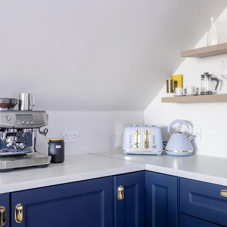 Guestready - Modernised In Monkstown Гостевой дом *