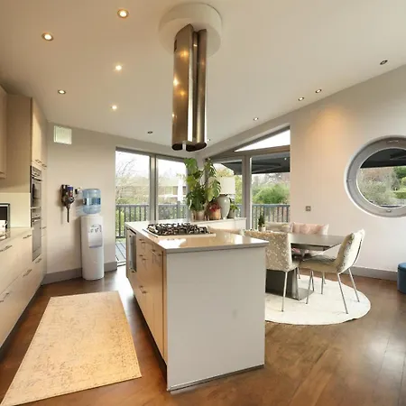 Villa Luxurious South Dublin