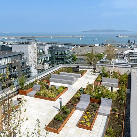 Niche Living - Dun Laoghaire Apartmán *