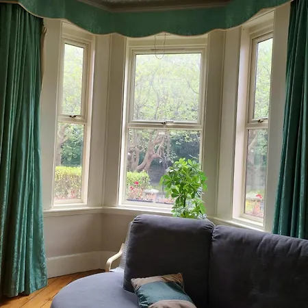 Wise Apartment *