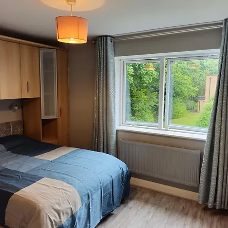 Appartement Excellent Location St Anne's Park 2 Bed/bath Apartment, 5 *