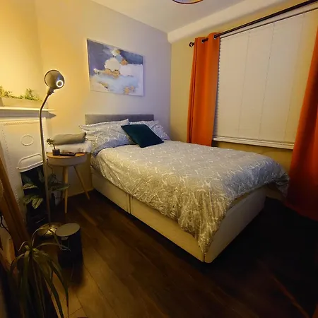 Grand Canal Private * Dublino