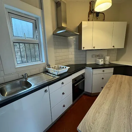 Superb Triple Room Near Croke Park - 4 Maison d'hôtes *