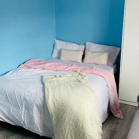 Entire In Apartmán Dublin