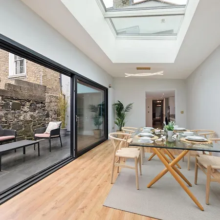 Heytesbury Street * Dublino