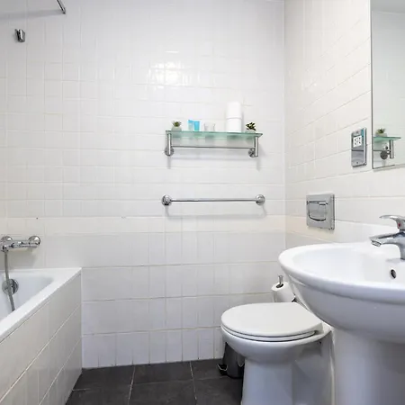 Contemporary 2br Flat In Dublin's Cultural Hub Apartmán Dublin