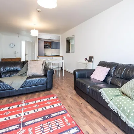 Contemporary 2br Flat In Dublin's Cultural Hub Apartmán