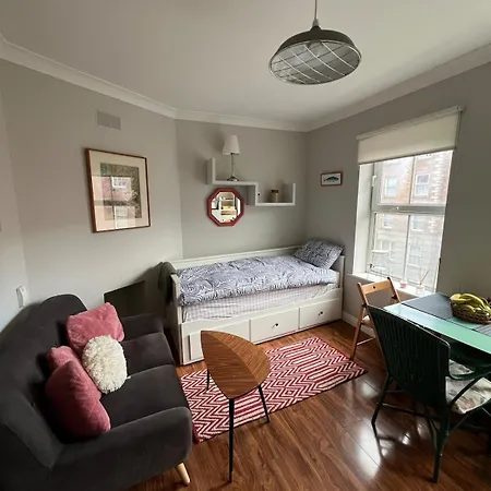 Apartment Charming Centre Hideaway