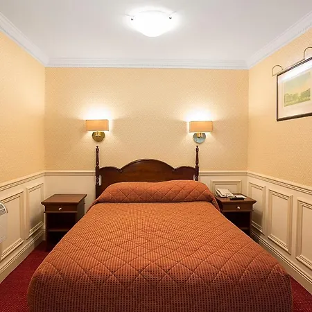 Wynn's 3* Dublin