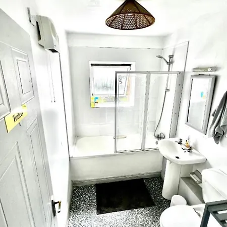 Rum i privatbostad Customerhouse, 1 Double Room, 1 *