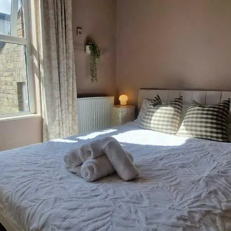 Spacious Family Haven On Edge Of Centre ダブリン