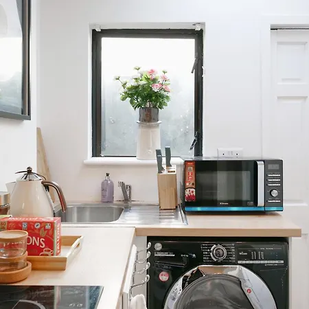 2 Bedroom House 12 Rutland Villa Dublin
