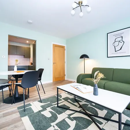 Aparthotel Staycity Augustine 3*