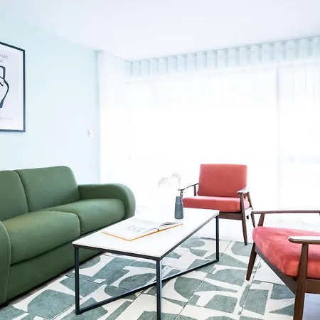Staycity Augustine