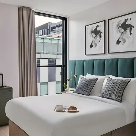 Sonder By Marriott Bonvoy Britain Quay Grand Canal Square 4* 더블린