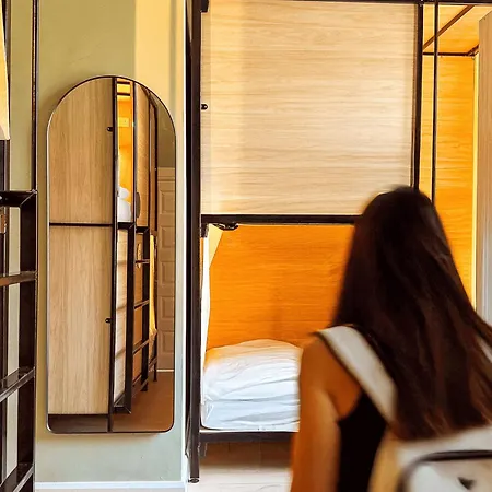 Gardiner House Hostel