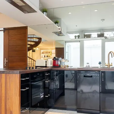 דירה Guestready - Ranelagh Retreat With Urban Access
