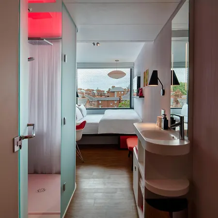 Citizenm St Patrick's מלון *