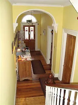 Harrington House Albergue *