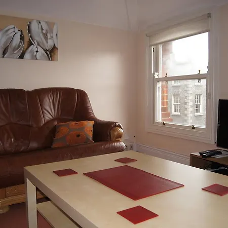 Apartmán Crompton Hall *