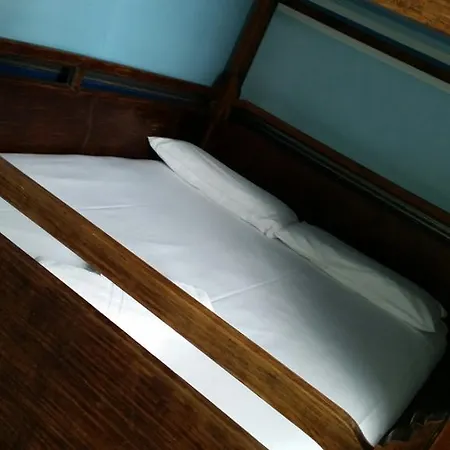 Albergue The Holyhead Dublin