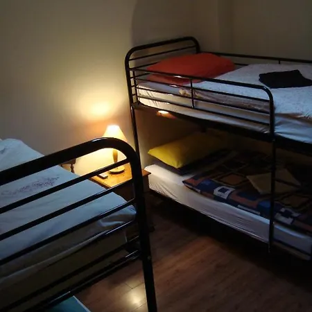 Harrington House Albergue *