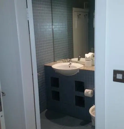 Metrostays - Stephen's 7-3 Apartment