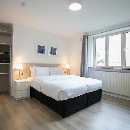 Merrion Road - Ballsbridge Townhouse Pensión