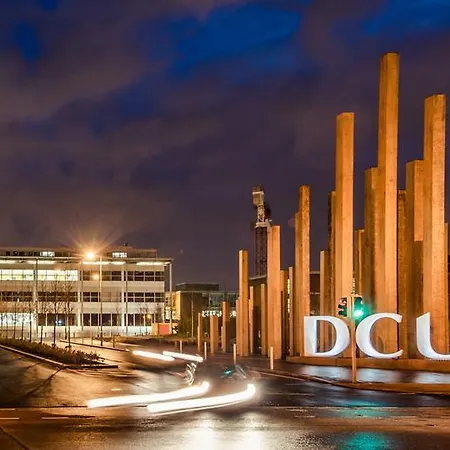 Apartment Dcu *