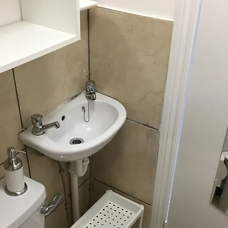 Apartment North Circular Serviced *