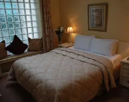 Kilronan House 3* Dublin