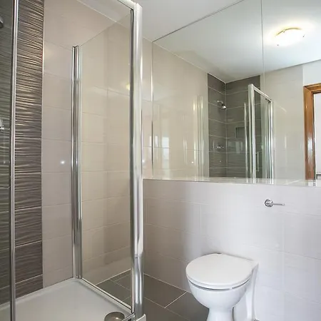 O'connell Bridge Apartamento *