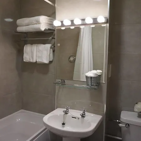 Hotel Abbey 2*