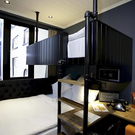 Hotel The Dean 4*