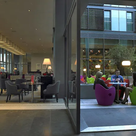 Otel The Gibson 4*