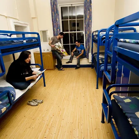 Hostel International *