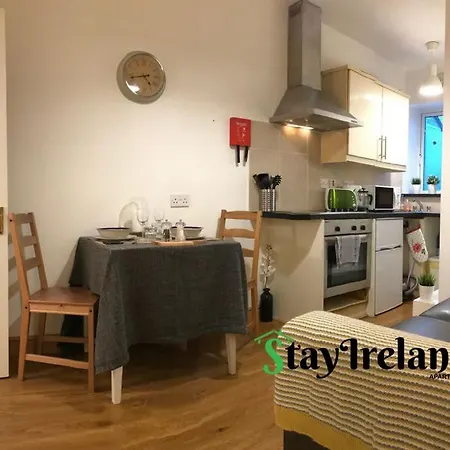 Apartment Cork Street - 1 *