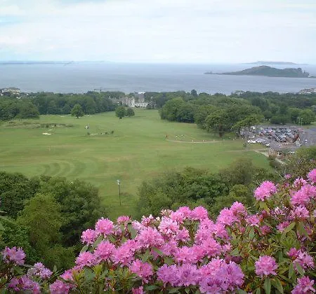 Hotell Deer Park Golf And 3*