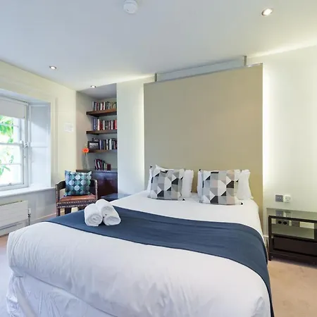 The Oscar Wilde By 5starstay * Dublin