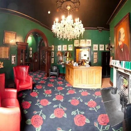 Отель The Townhouse