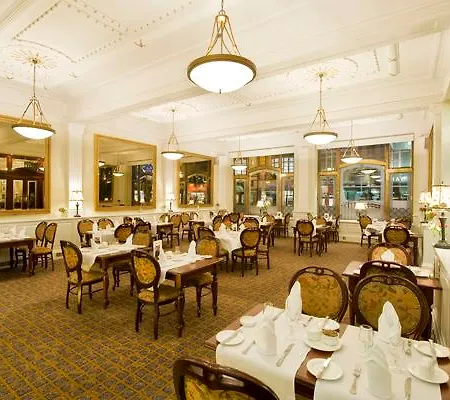 Wynn's 3* Dublin